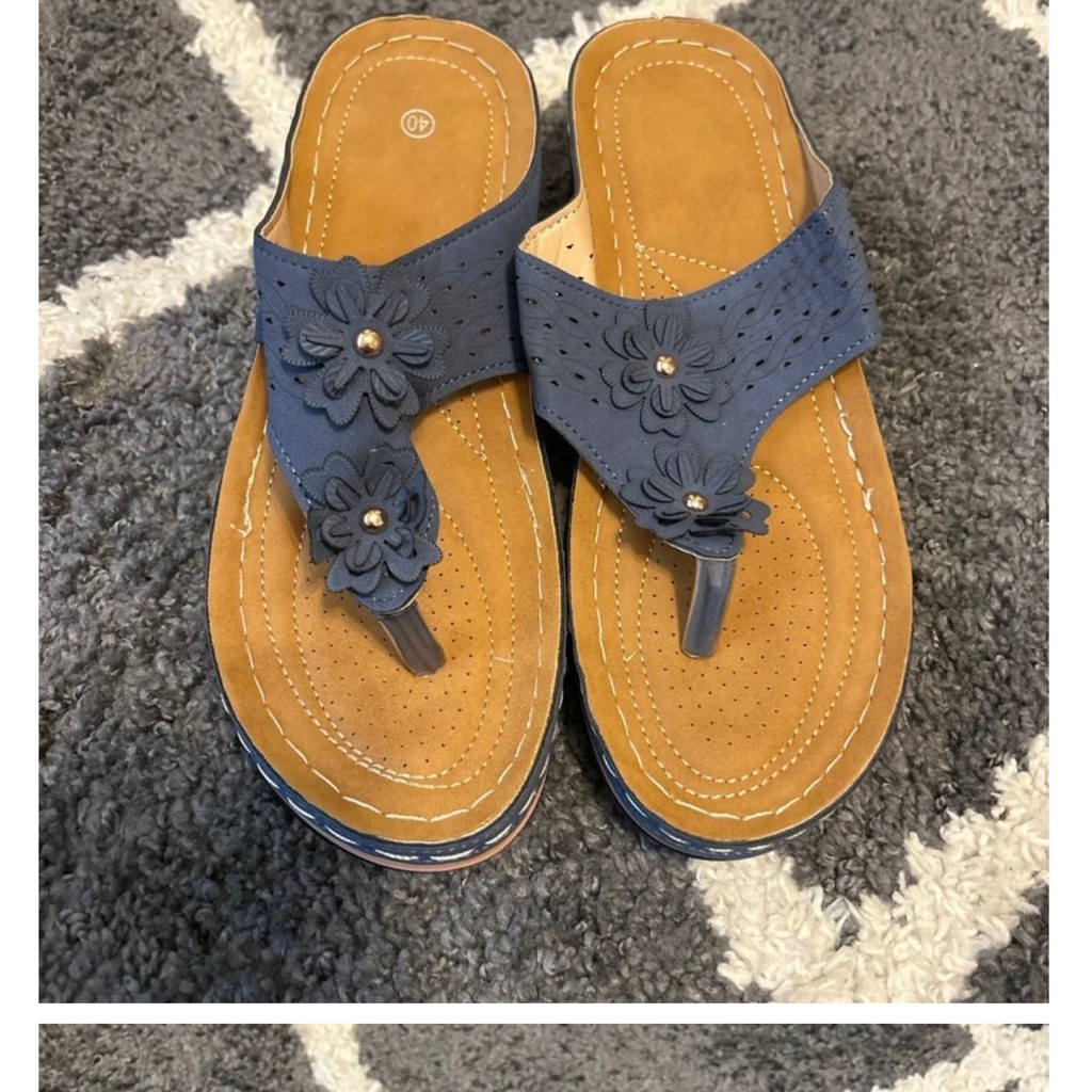 Brand New Sandals! Size 9.5